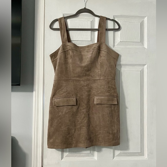 NWT Amanda Uprichard Yorke Skort Romper - Picture 4 of 6